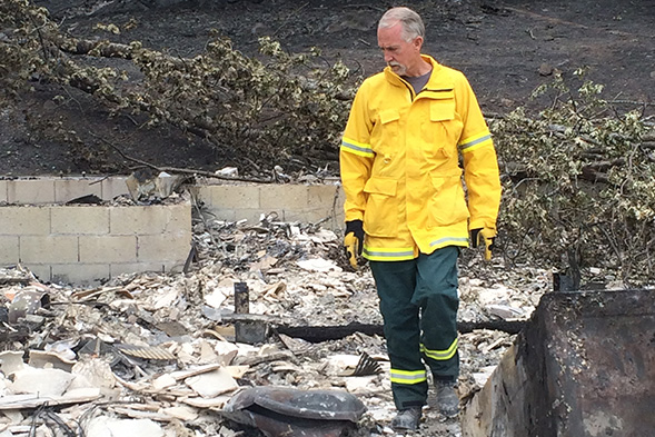 ASPCA Assists Lake County Animal Care & Control in Rescuing Displaced Animals from Devastating California Wildfire