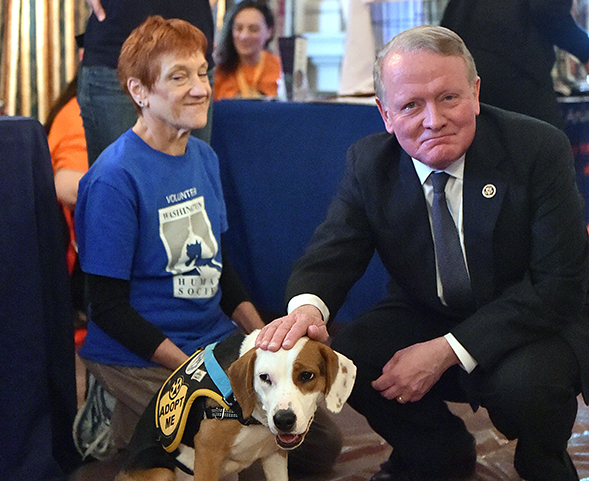 Partisan Politics Put Aside for Puppies at Paws for Love